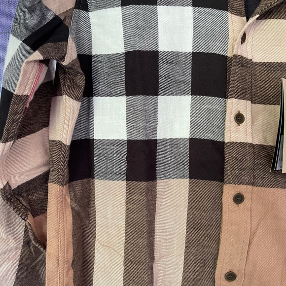 Burberry shirts for men - Picture 3 of 7